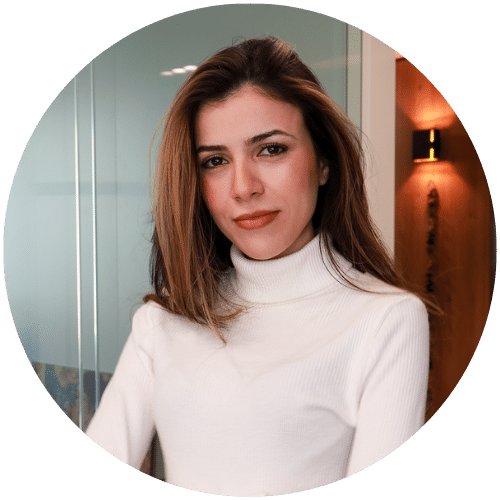 Sara ZHAR - Consultante Marketing